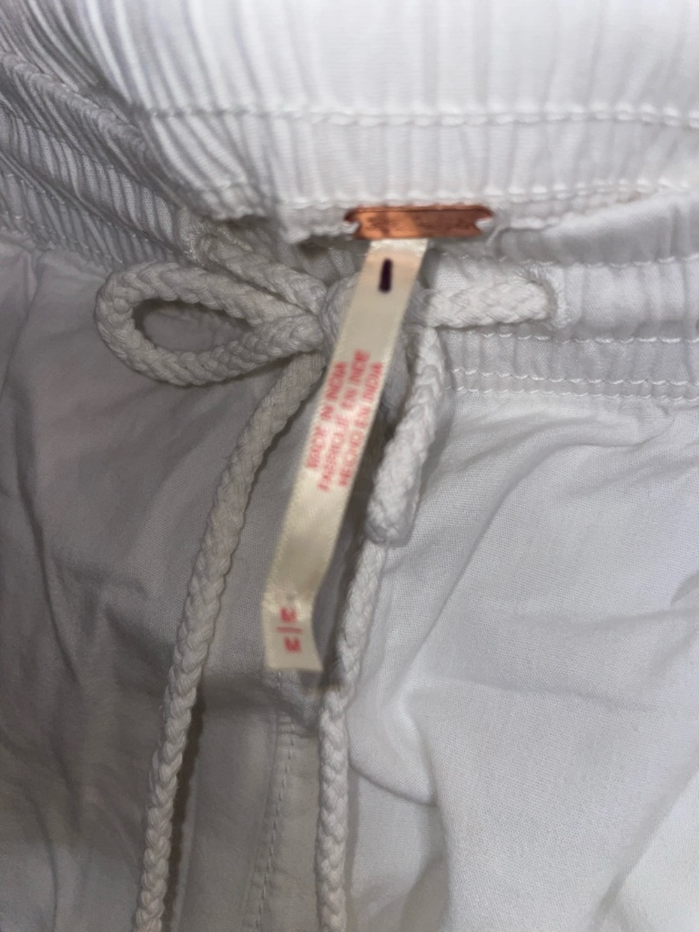 Free People Drawstring white pull on shorts NEW - Picture 4 of 10